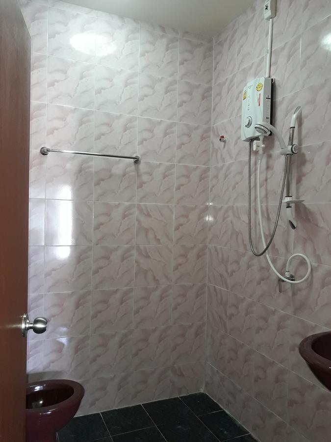 Chinn House Karon Εξωτερικό φωτογραφία