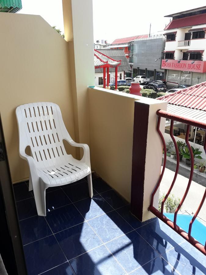 Chinn House Karon Εξωτερικό φωτογραφία