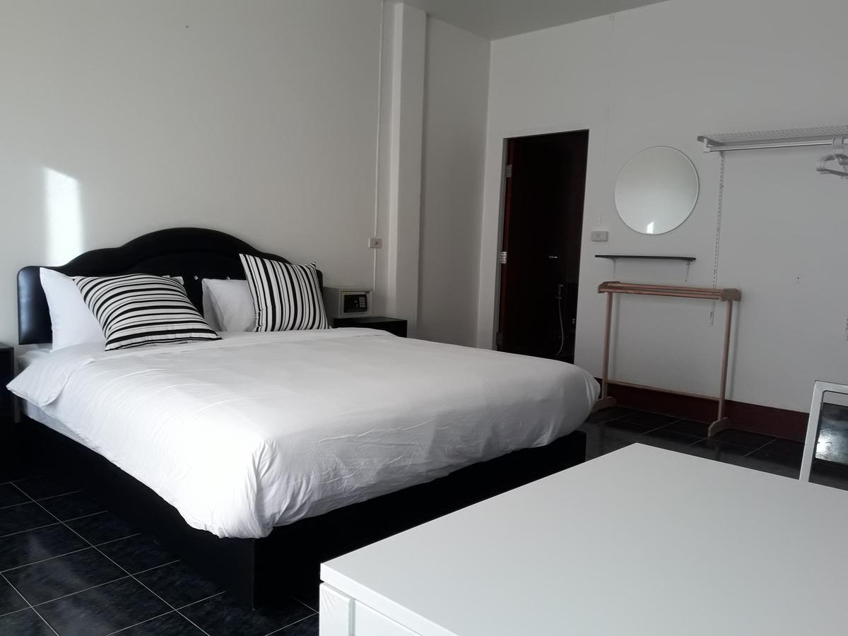 Chinn House Karon Εξωτερικό φωτογραφία