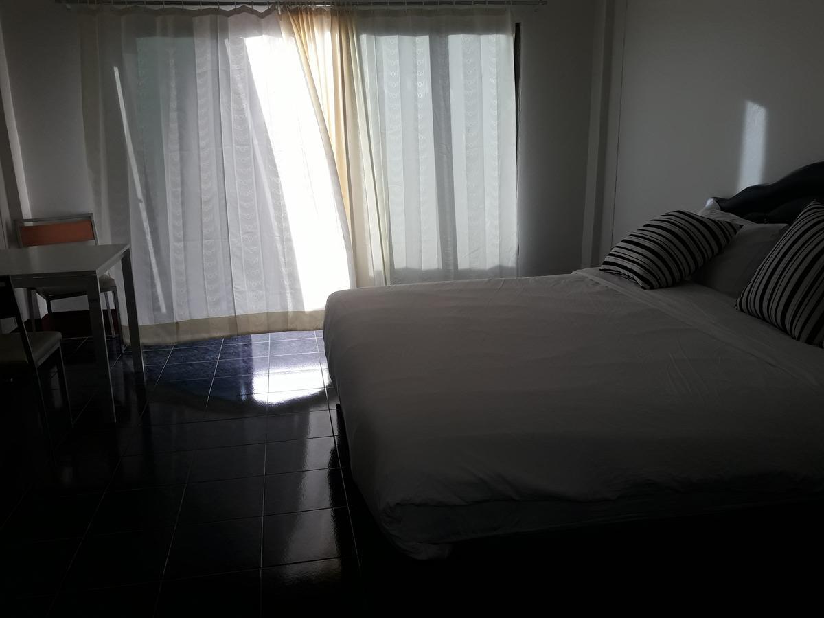Chinn House Karon Εξωτερικό φωτογραφία
